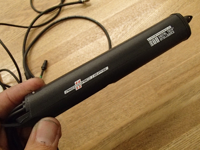 Campagnolo EPS 内蔵式 V2バッテリー 装着 – つくばの自転車店 Hi-Bike