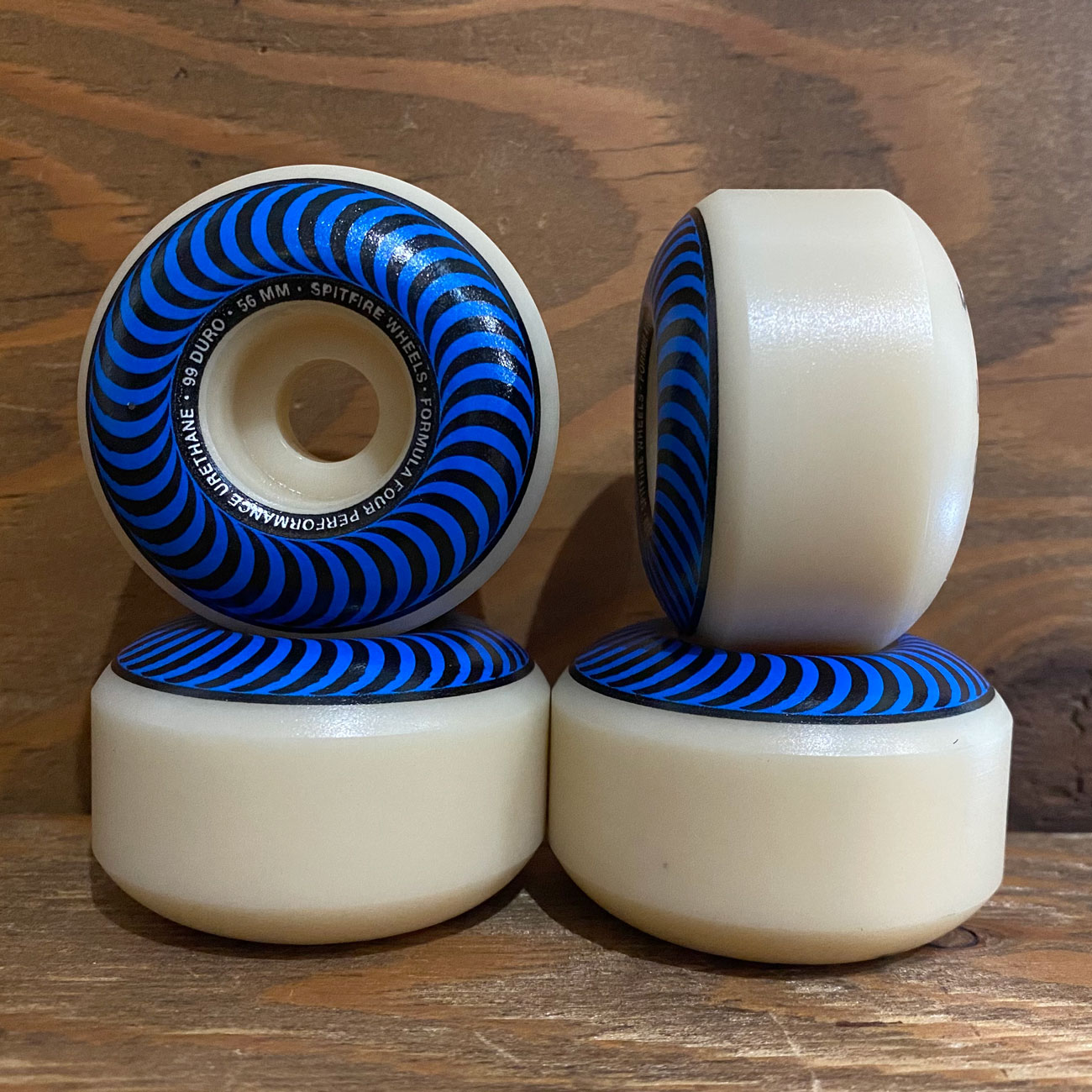 Spitfireフォーマル4ウィールBIG BEATDOWNS66.6mm99a Spitfire