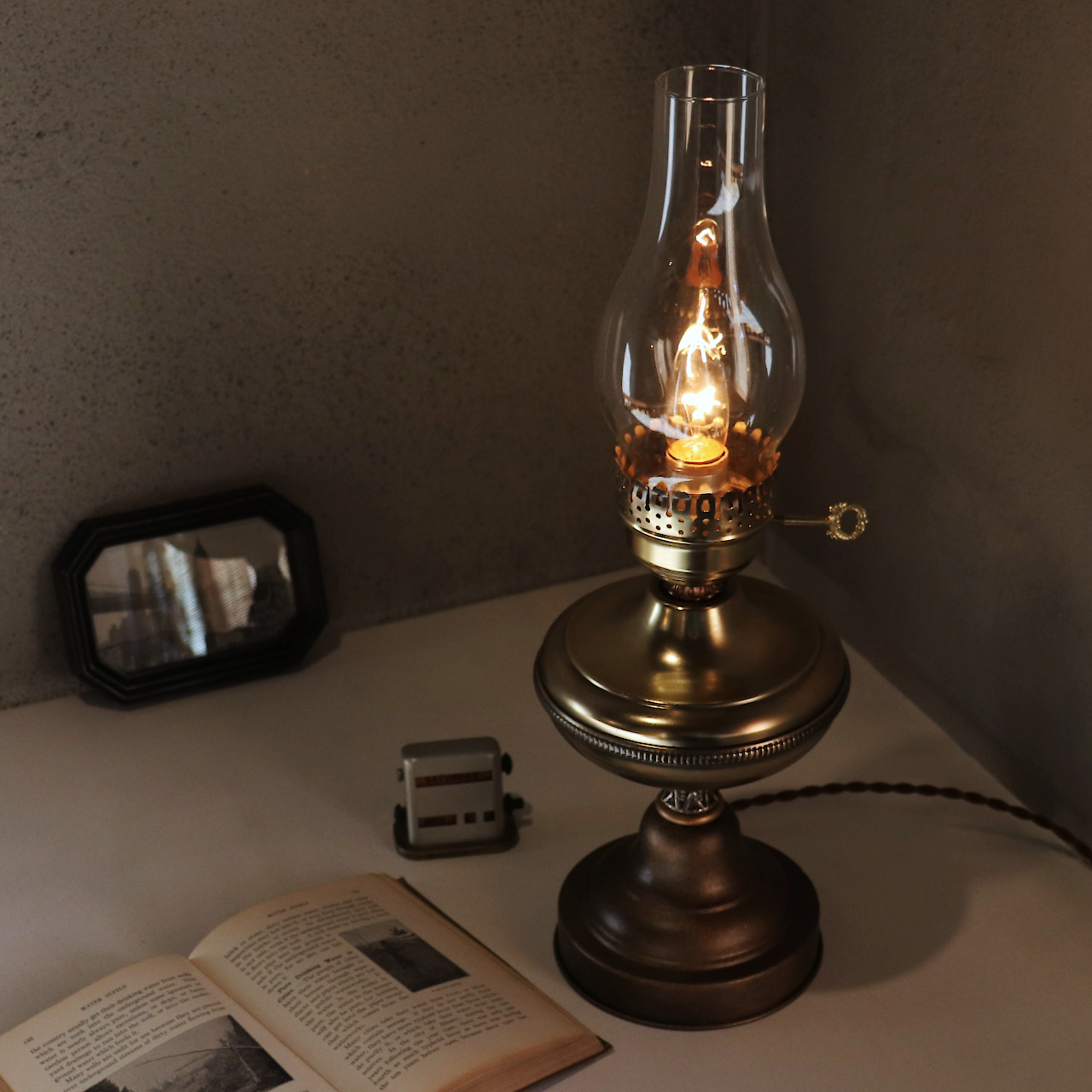 USAヴィンテージオイルランプスタイルテーブルライト卓上照明