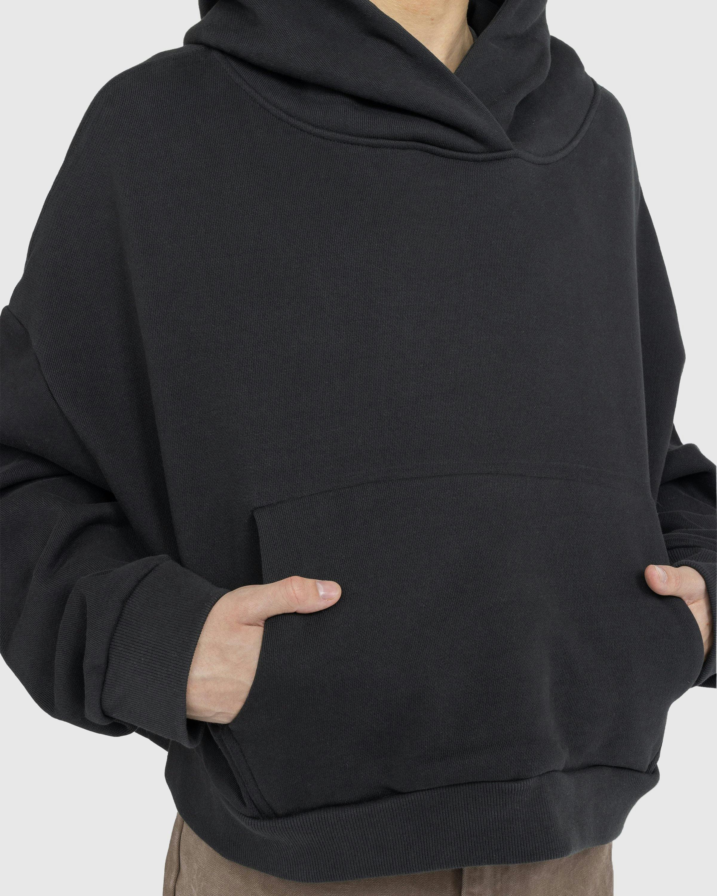 Entire Studios – Heavy Hood Soot