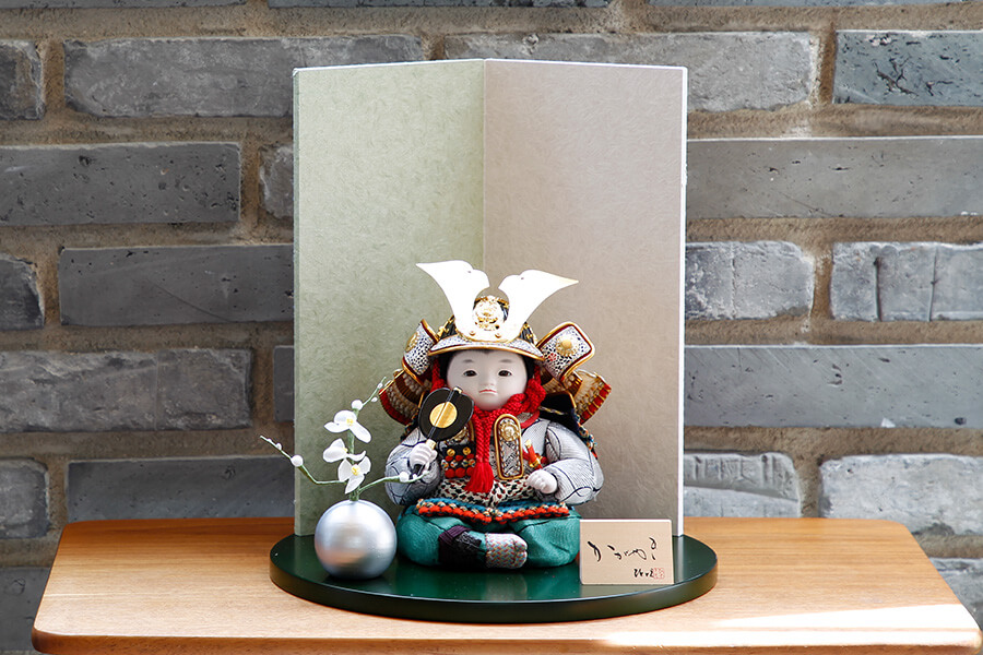 五月人形 仁 - じん - 光輝白草｜ コンパクトでおしゃれ・モダンな五月