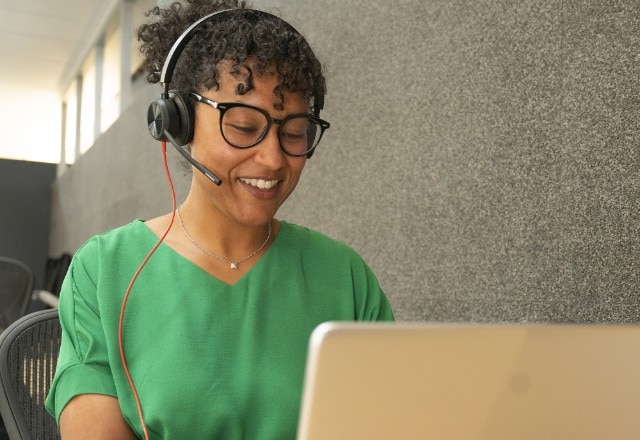 HP Poly Blackwire 8225 - Premium Corded UC Headset | HP® Official Site