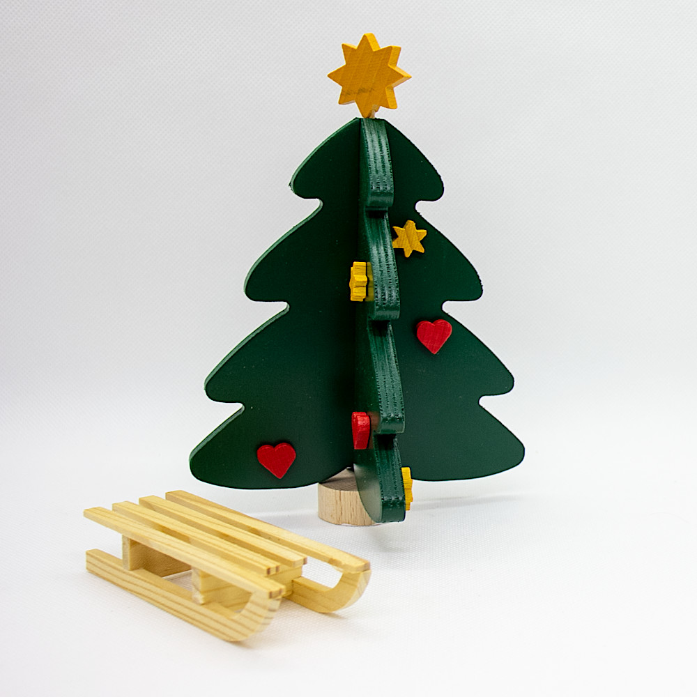 21636 クリスマスツリーとソリ：おもちゃ：百町森