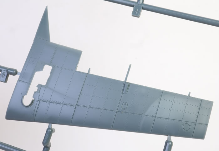 Eduard Kit No. 82184 - Z-526AFS Akrobat ProfiPACK Review by Brett