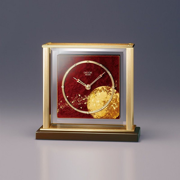 東の空に昇る満月に穏やかな風が流れる心地よい情景 セイコー 置時計