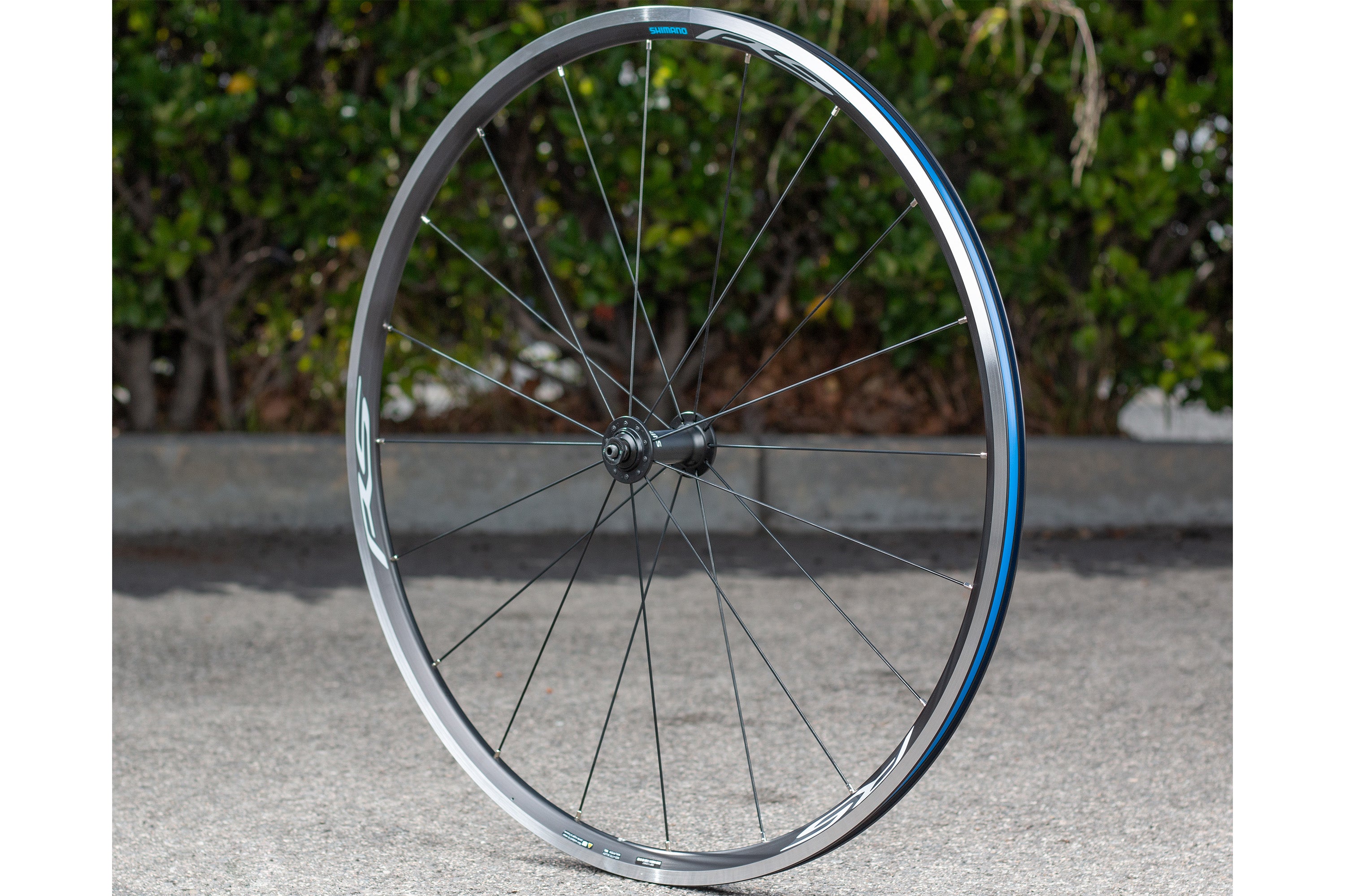 Shimano WH-RS100 rim brake wheelset w/opkge – Incycle Bicycles