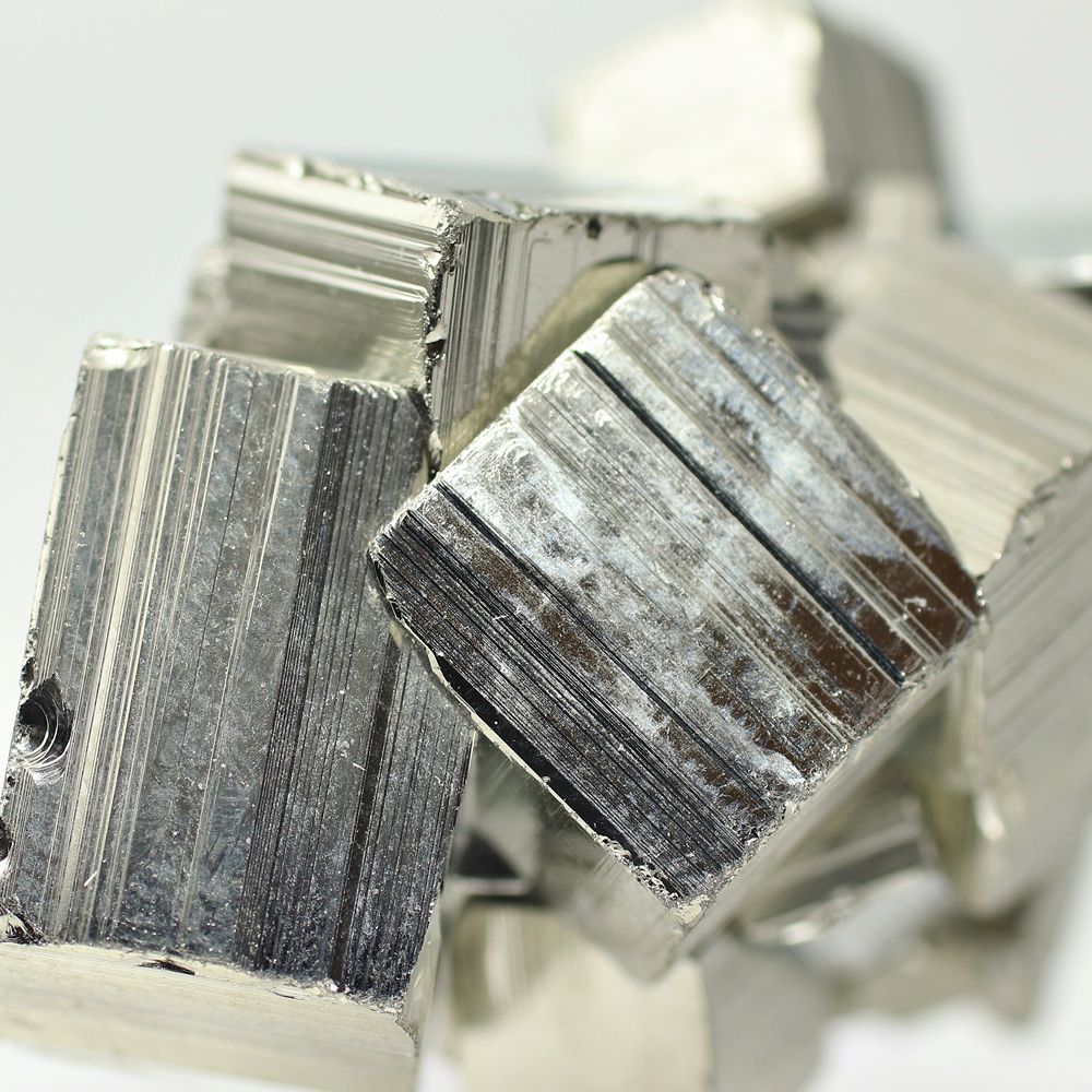 トップクオリティ]ペルー産パイライト原石（黄鉄鉱） - 埼玉県吉川市の