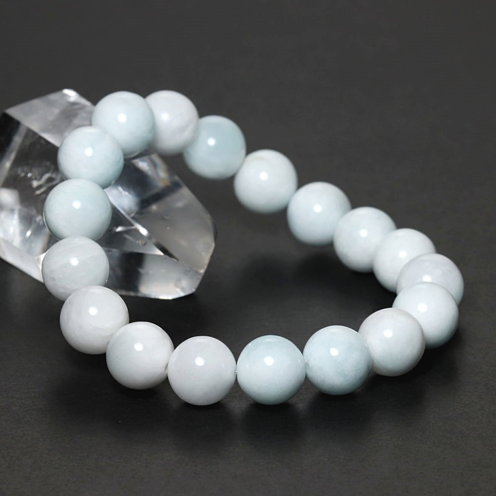 高品質]ホワイトアイスラリマーブレスレット（約11mm玉） - 埼玉県吉川