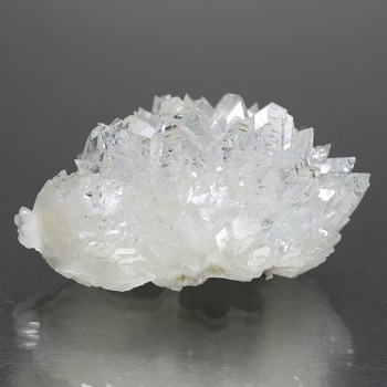 高品質]インド産グリーンアポフィライト結晶原石（フラワークラスター