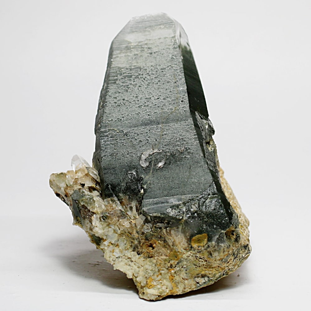 特別価格]ガネッシュヒマール産ヒマラヤ水晶原石ナチュラルポイント