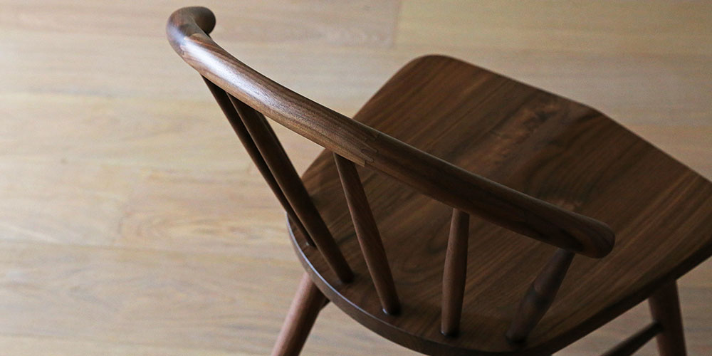 ダイニングチェア「アン」板座 ウォールナット材 | 【公式】大塚家具