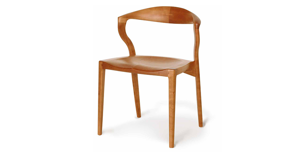 起立木工 ダイニングチェア「カムイ」チェリー材 ウレタン塗装