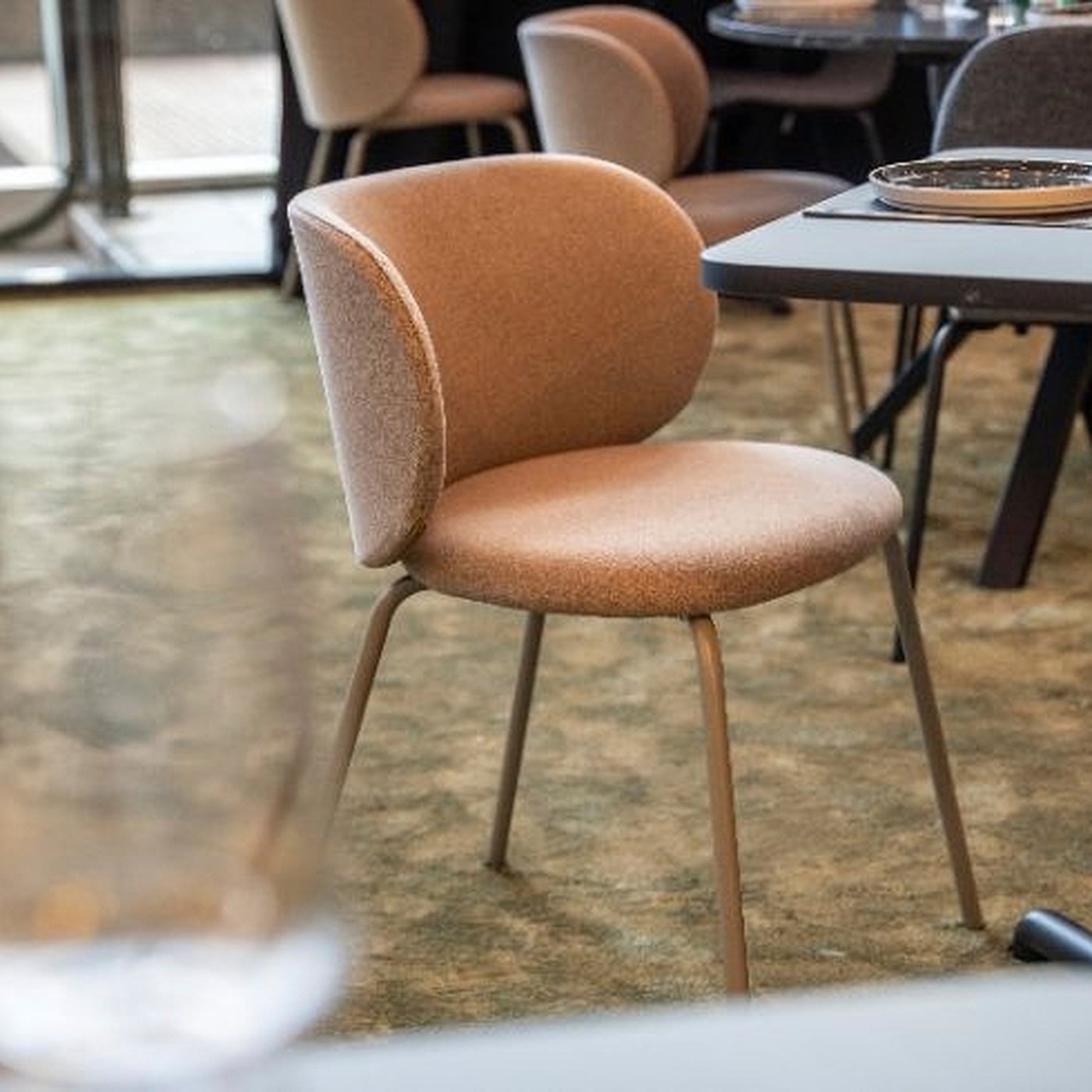 KRYLBO クリルボー チェア, トネルード ダークベージュ - IKEA