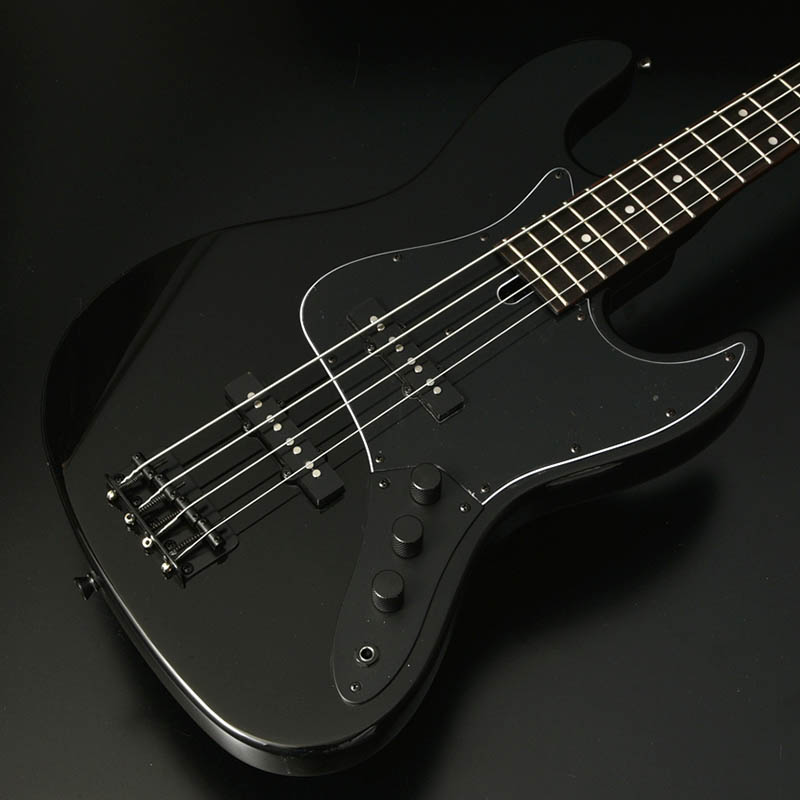 Bacchus】ユニヴァース・シリーズより、オールブラック仕様HST/HWL