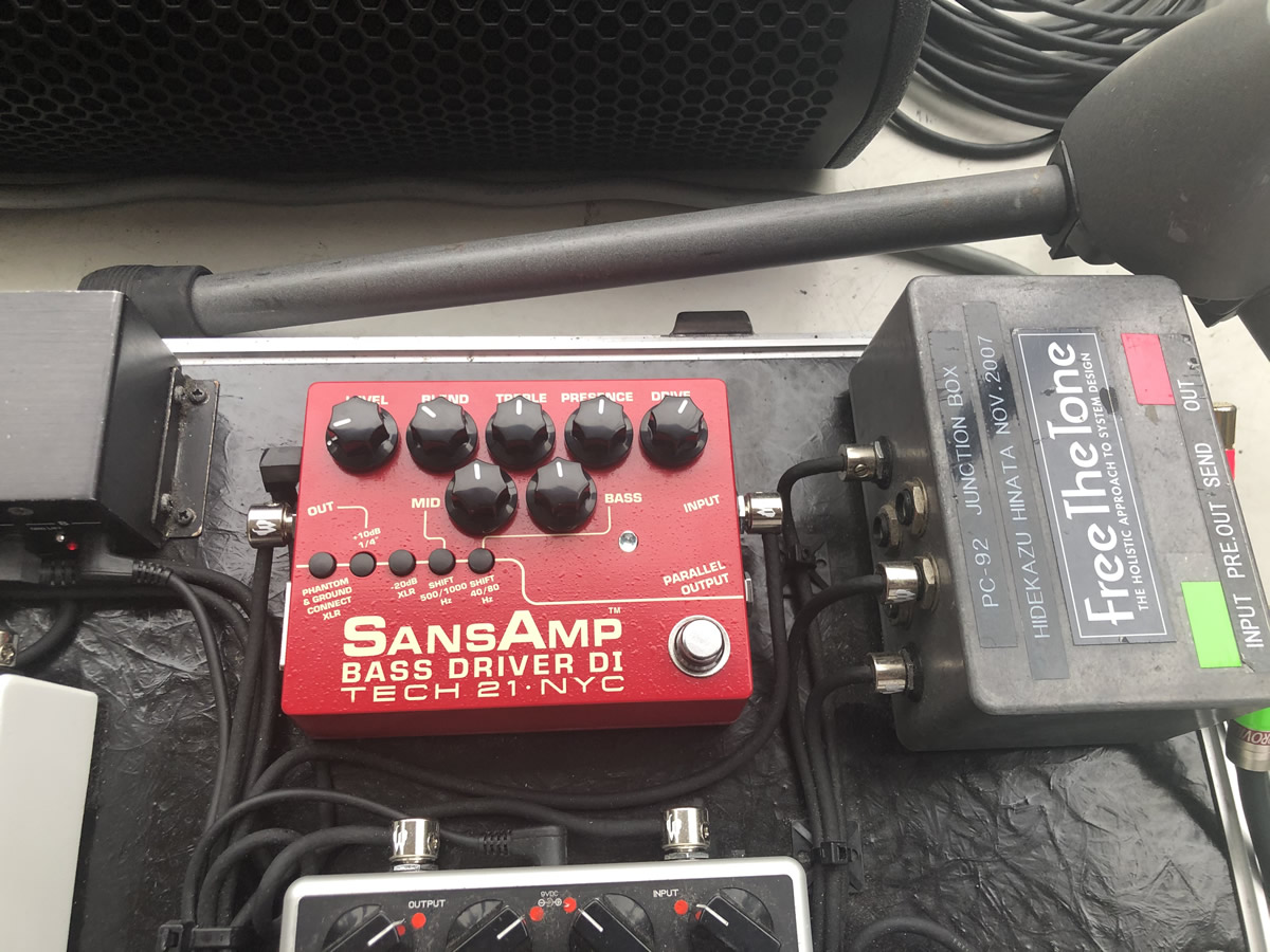 TECH21】SANSAMPのオリジナルカラー、通称｢赤サンズ｣待望の復活