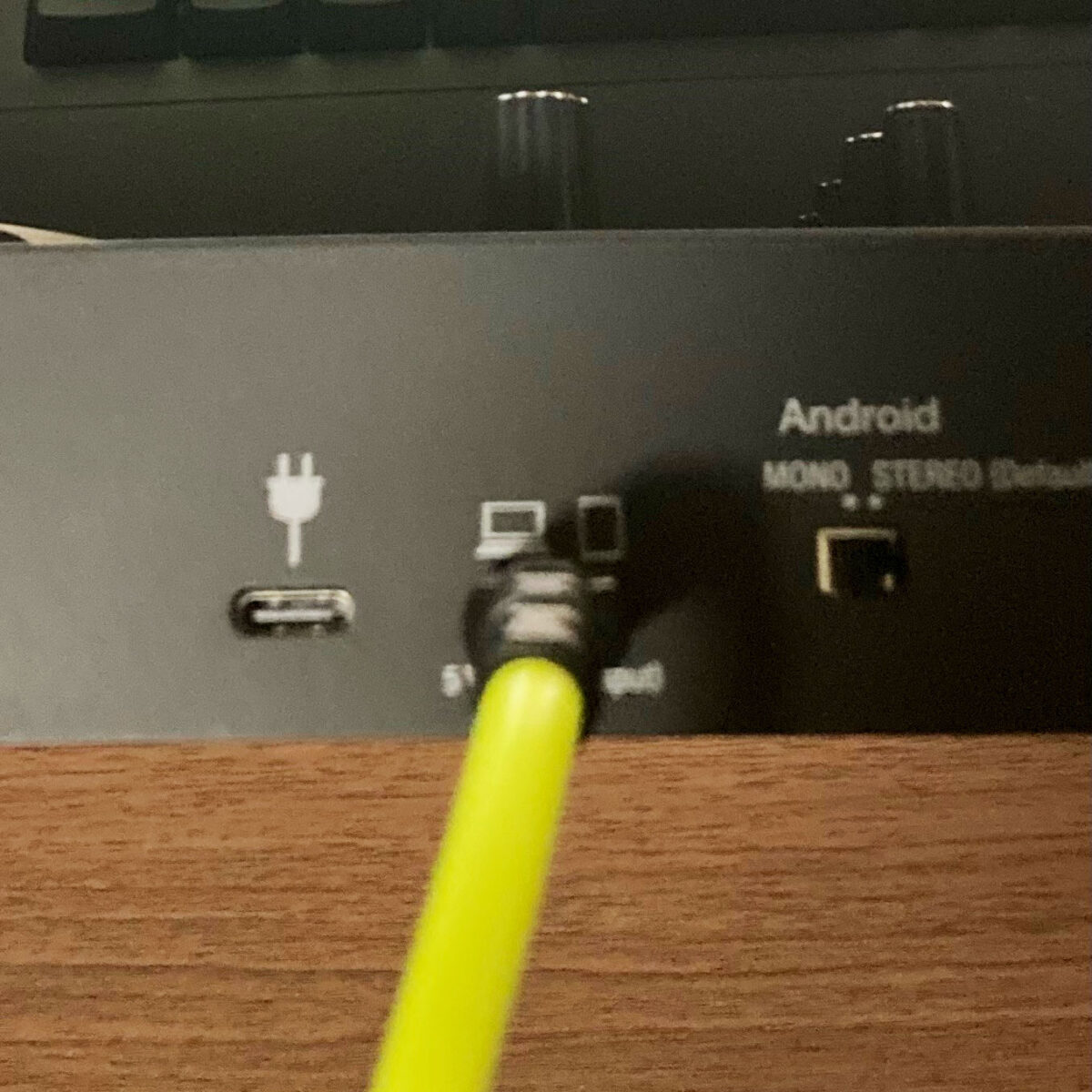 第1回】DDJ-FLX4で始めるPCDJ【開封編】 | 池部楽器店 DJ機器情報サイト