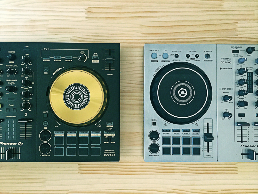 Pioneer DJの定番！低価格DJコントローラー「DDJ-400-S」と「DDJ-SB3-N