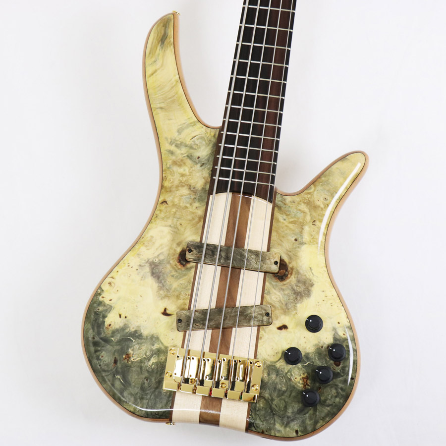 一度弾いたら止められない・・・。スルーネックの音って気持ちいいです