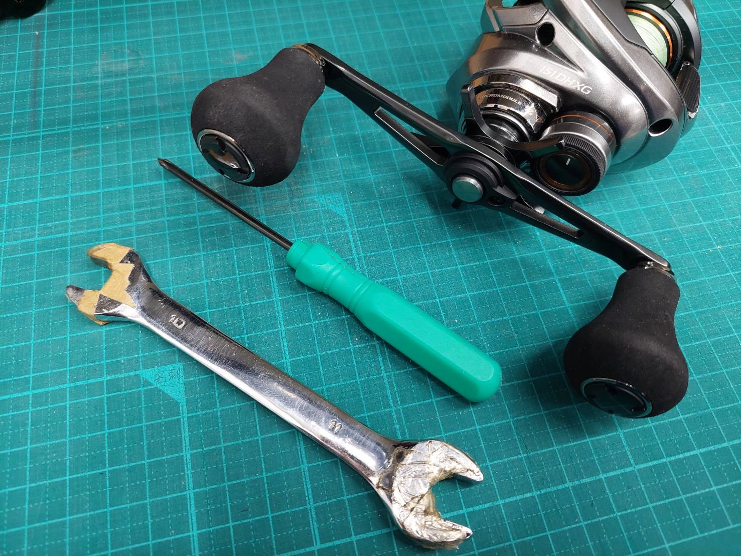 誰でもかんたん！？ベイトリールのハンドル交換について解説します