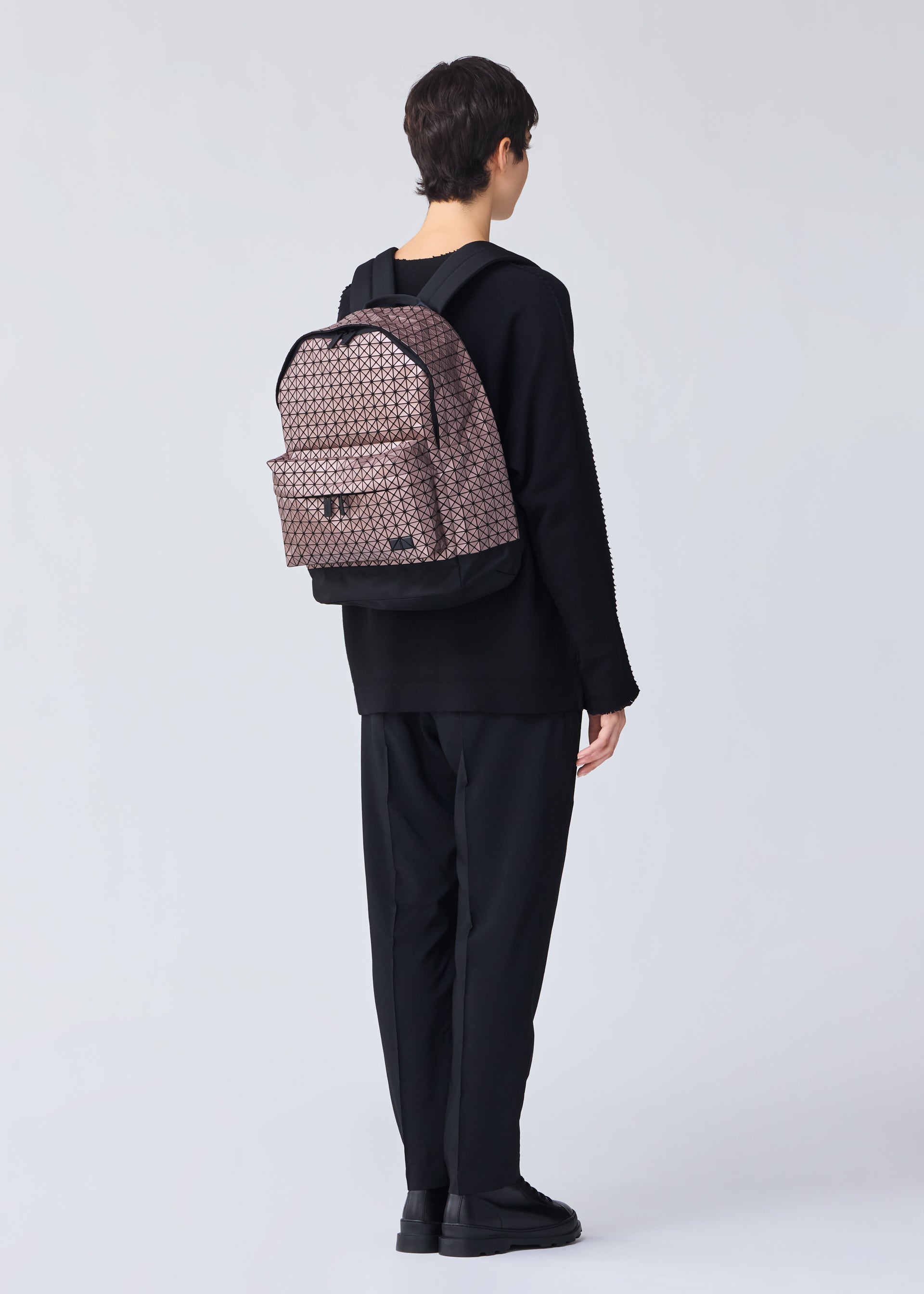DAYPACK METALLIC – isseymiyake.com