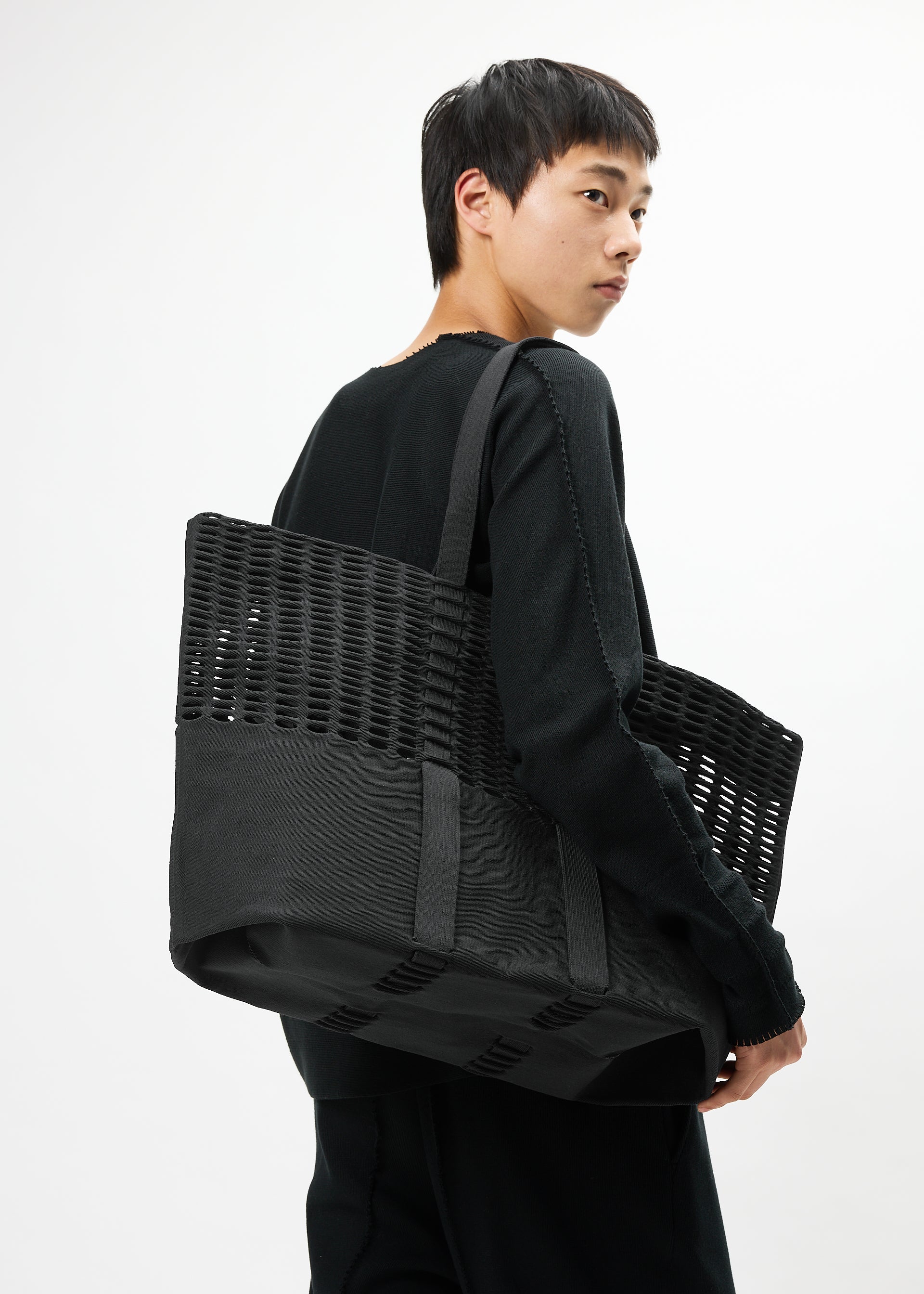 MOKKO TOTE – isseymiyake.com