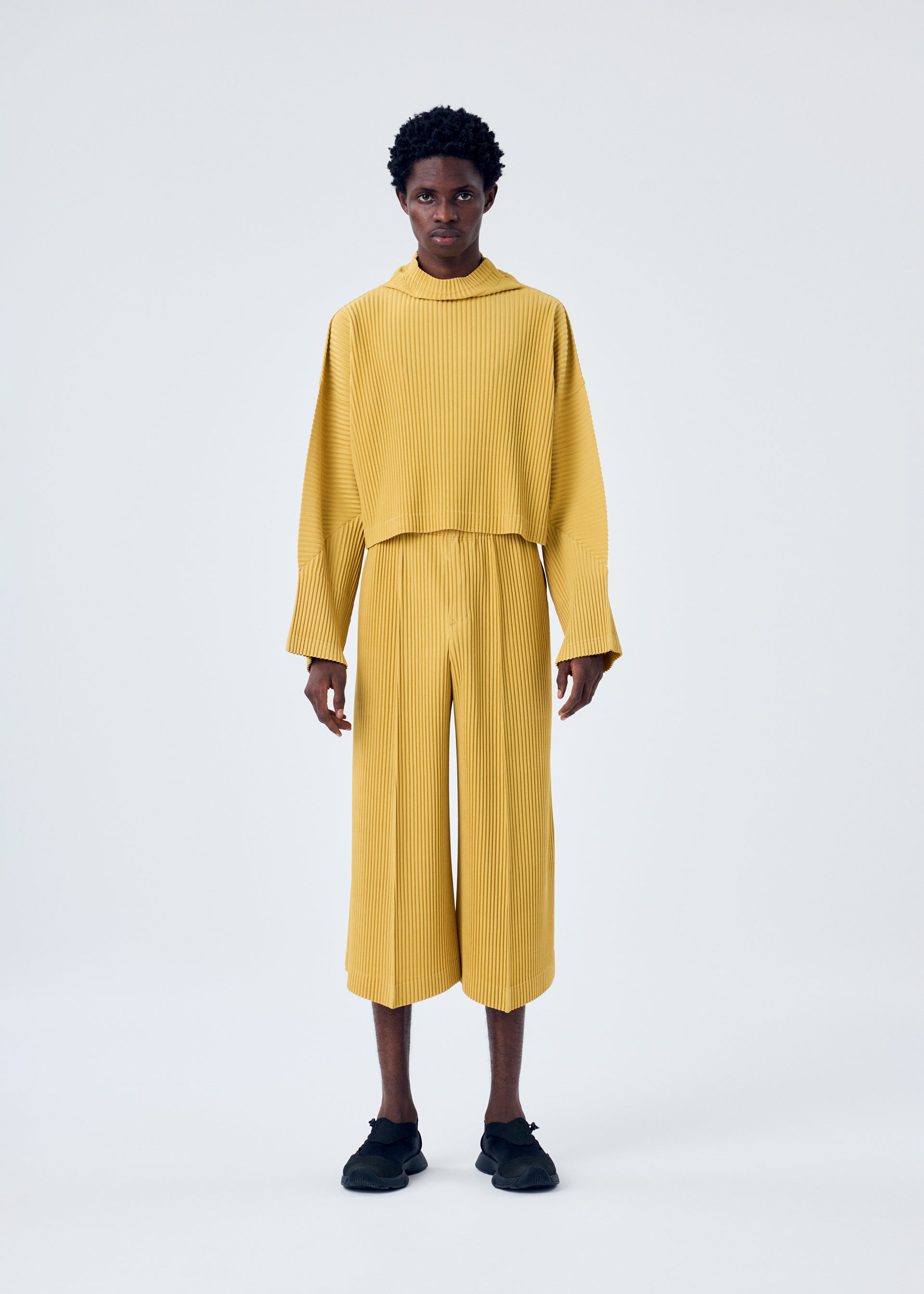 MONTHLY COLOR JUNE – isseymiyake.com