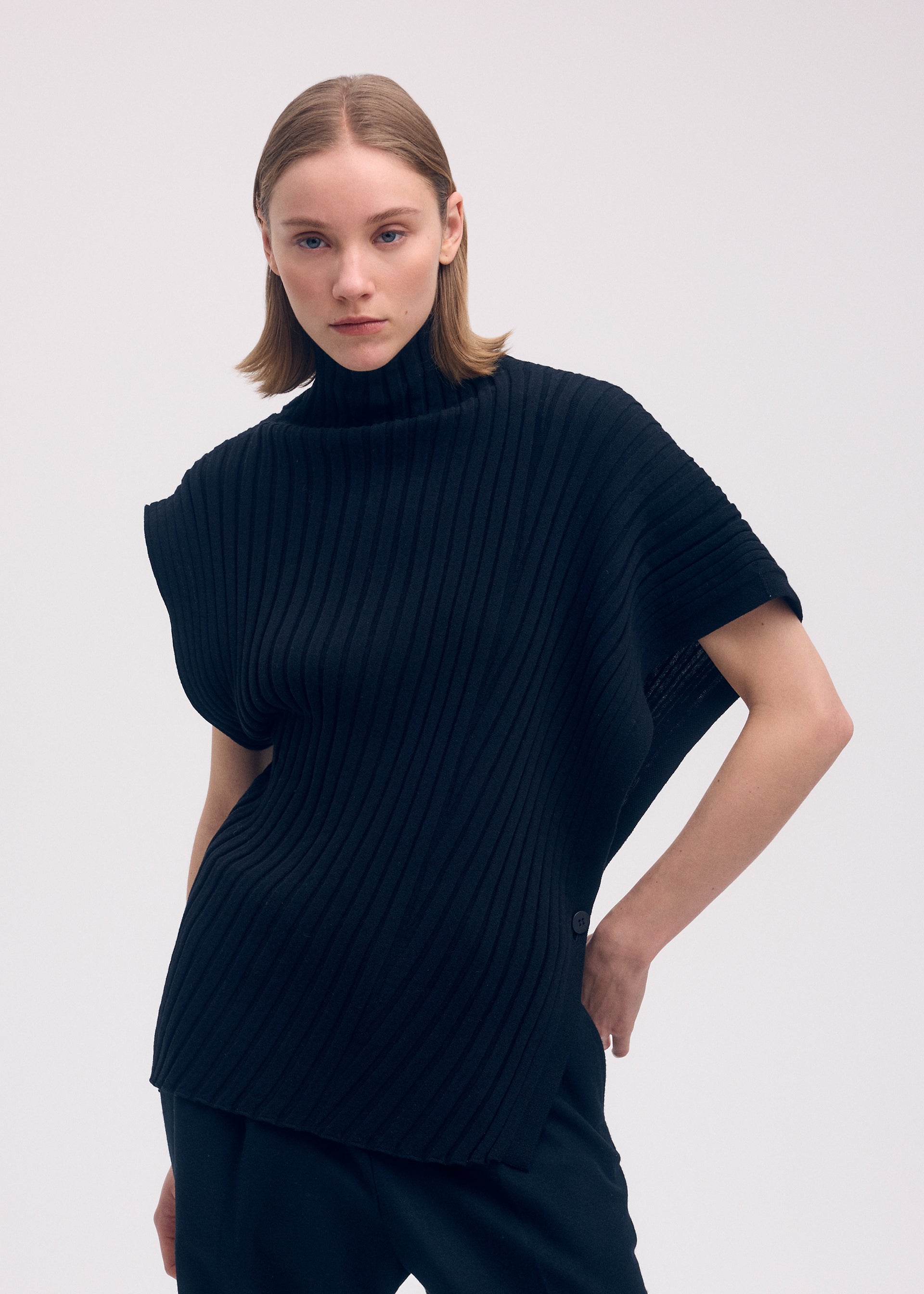 COTTON CASHMERE KNIT – isseymiyake.com