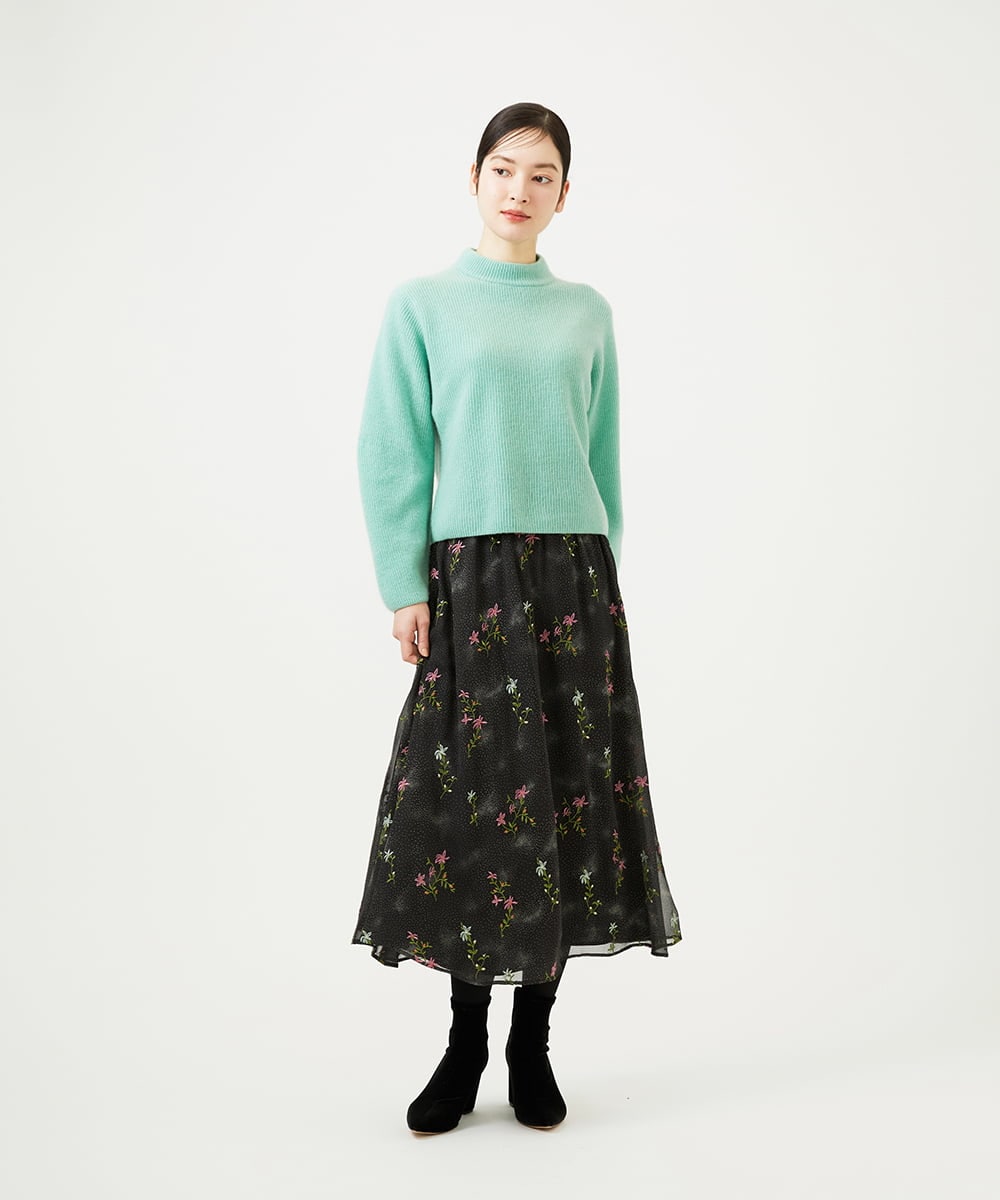 ドットフラワー刺繍スカート(ミモレ丈スカート) | Sybilla(シビラ
