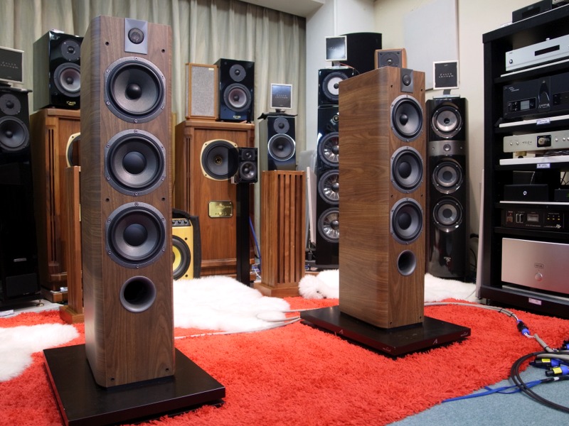 Focal New Chorus 700 Series 705 706 714 716 726 音質 比較 試聴