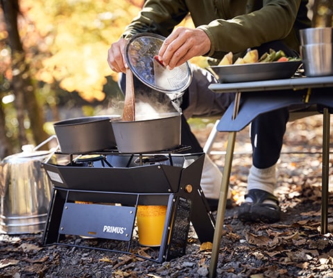 オンジャ（ブラック）・P-COJ-BK（ガスストーブ&ランタン） PRIMUS