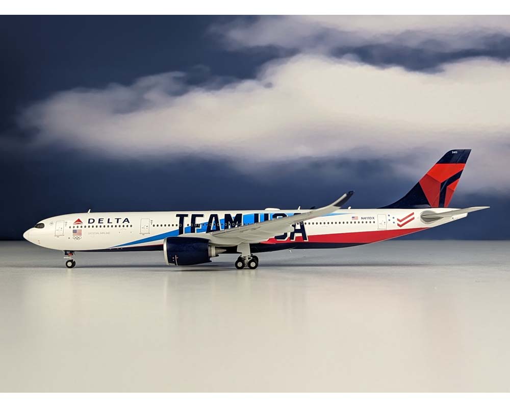 www.JetCollector.com: Delta 2022 Winter Olympics Team USA A330