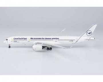 www.JetCollector.com: Starlux A350-900 B-58502 1:400 Scale NG39049