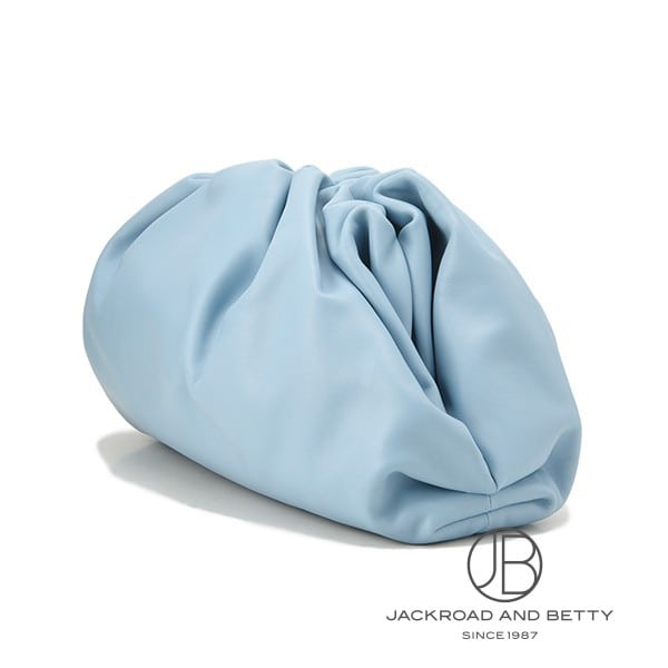 ポーチ クラッチ バッグ アイス ライトブルー[576227 VCP40 1715