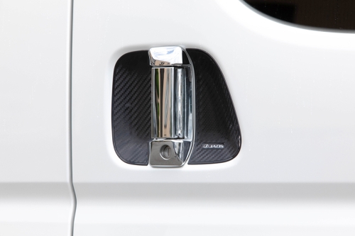 JAOS ドアハンドルプロテクター カーボン調 ハイエース 200系｜株式