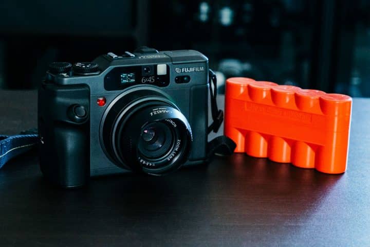 Camera Geekery: Fujifilm GA645Zi - Japan Camera Hunter