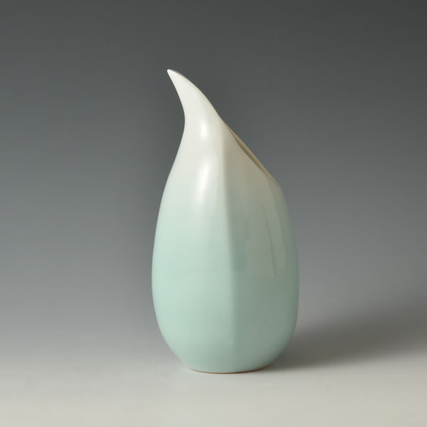 Japan Pottery Net / 青白磁花入