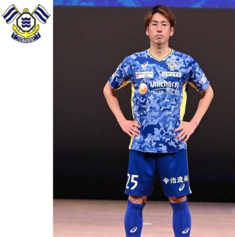 デザインから耐久性まで、FC今治ユニフォームの魅力とは - J League Shop