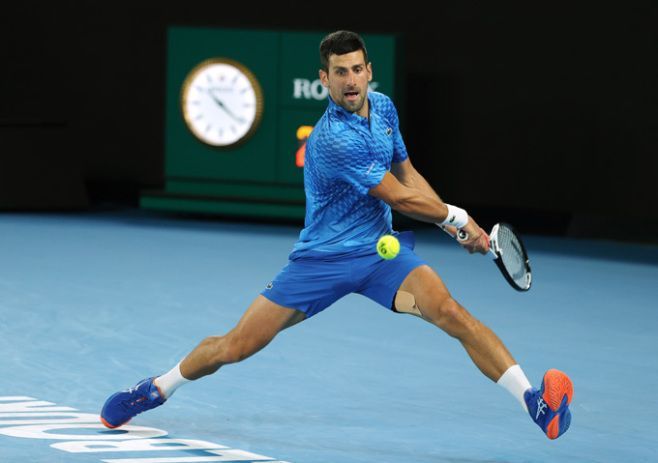 全豪オープンテニス、男子シングルスで、ギリ…：ノバク・ジョコビッチ