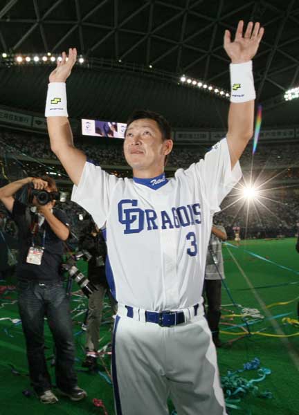 プロ野球立浪和義（中日） 通算487二塁…：引き際の美学 「引退