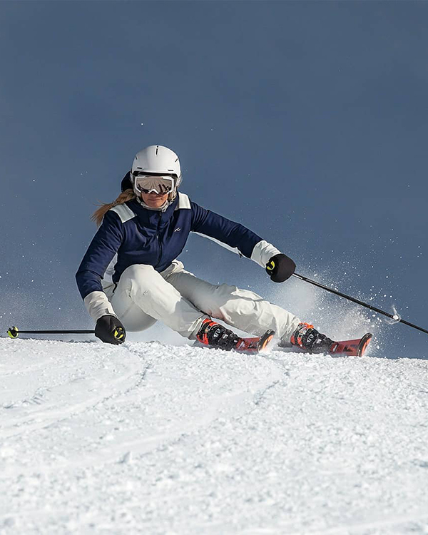 KJUS チュースの紹介ページ- BRAND LIST - 株式会社スキーショップジロー