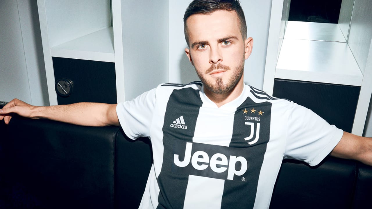 Juventus unveil 2018-19 home shirt - Juventus