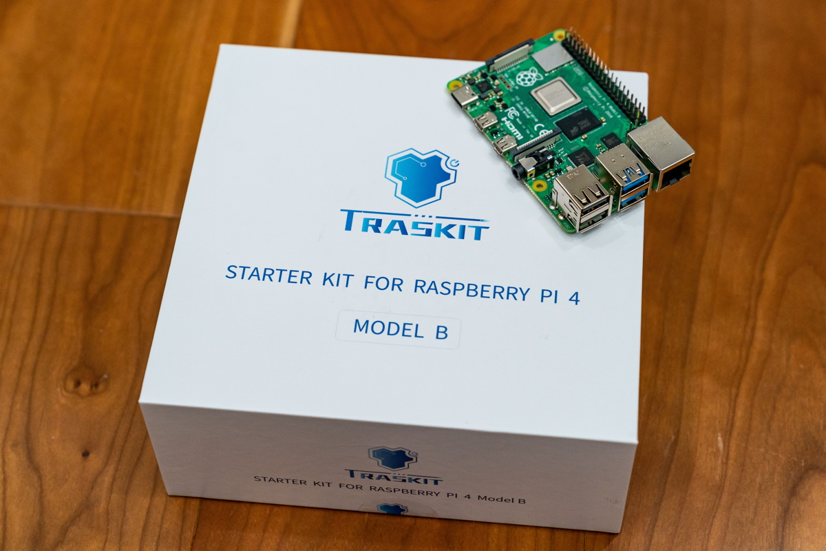 NOOBSを使ったRaspberry Pi 3B+と4BでのOSインストールから初期設定