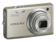 ニコンデジタルカメラ「COOLPIX S710」「COOLPIX S610c」「COOLPIX