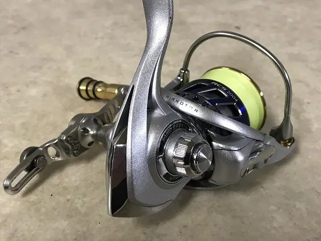 買取実績】スピニングリール「ダイワ 11 カルディア 2004」をお譲り