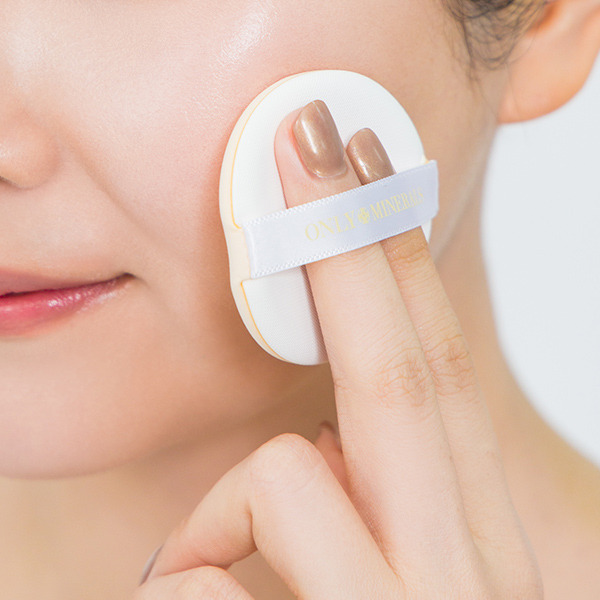 薬用 リンクルホワイト クッションBB | ミネラルファンデーション