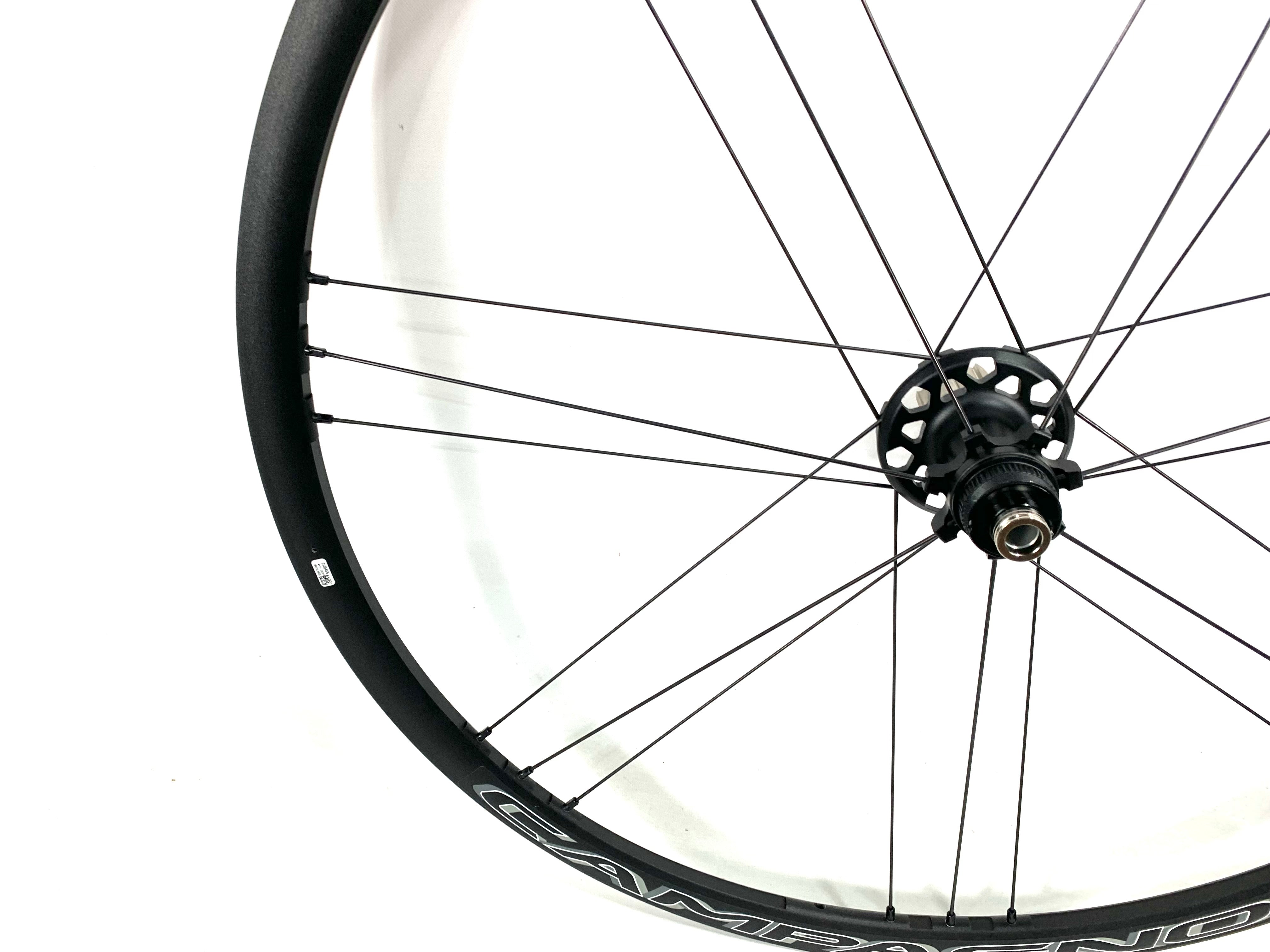 Campagnolo Zonda Disc Aluminum Clincher Campagnolo 10/11 Speed