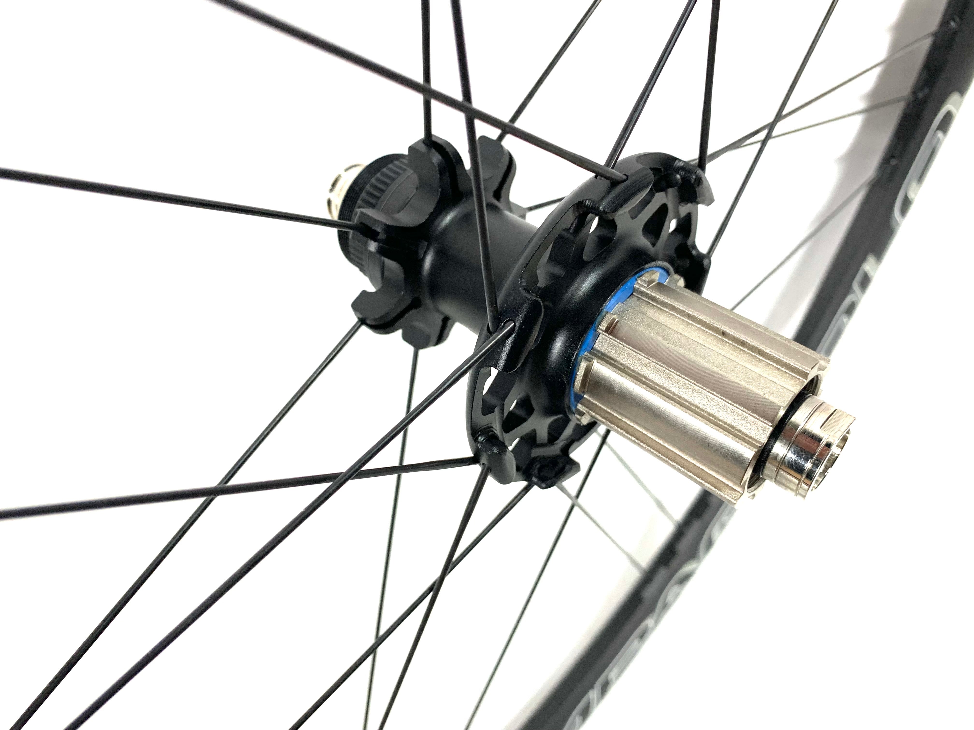 Campagnolo Zonda Disc Aluminum Clincher Campagnolo 10/11 Speed