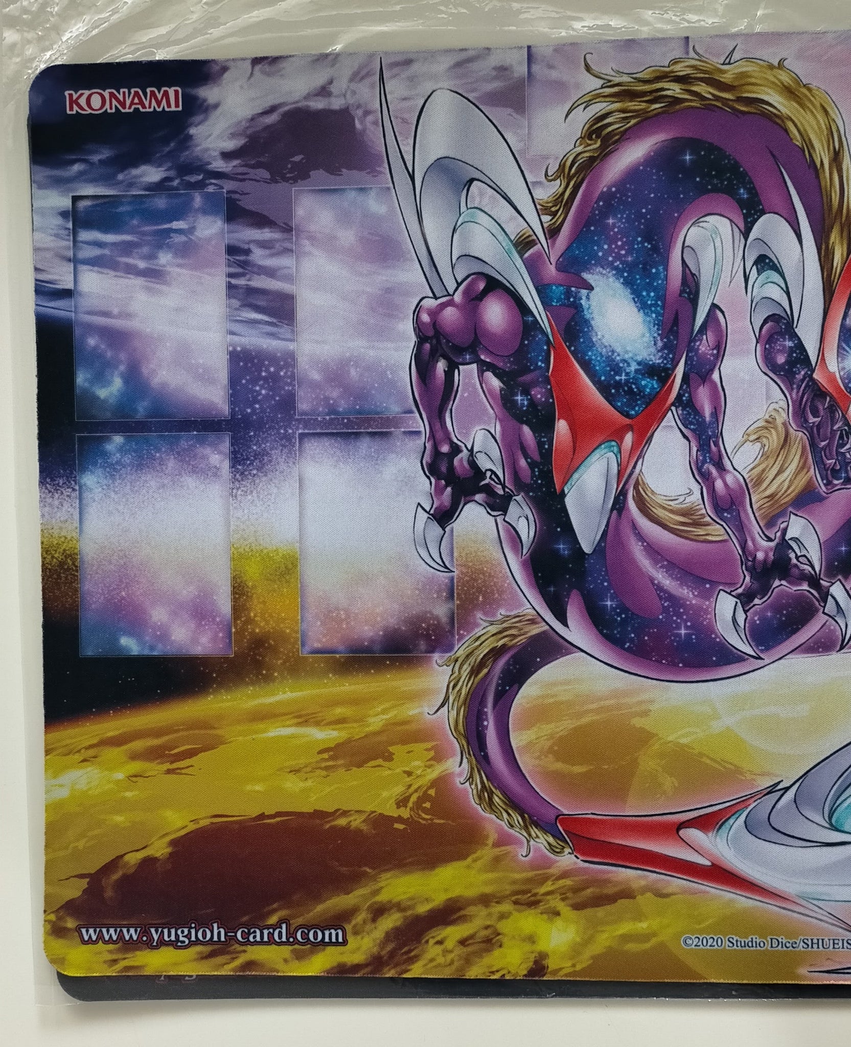 遊戯王 初期デザイン ハーフ プレイマット ニューロン 遊戯王 初期