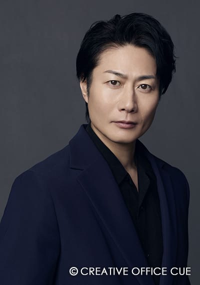 戸次 重幸 - ARTIST | CREATIVE OFFICE CUE Official website