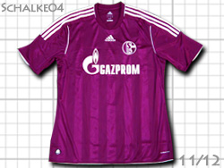 シャルケ04 ユニフォームショップ 2010-2011 内田篤人＆ラウル所属